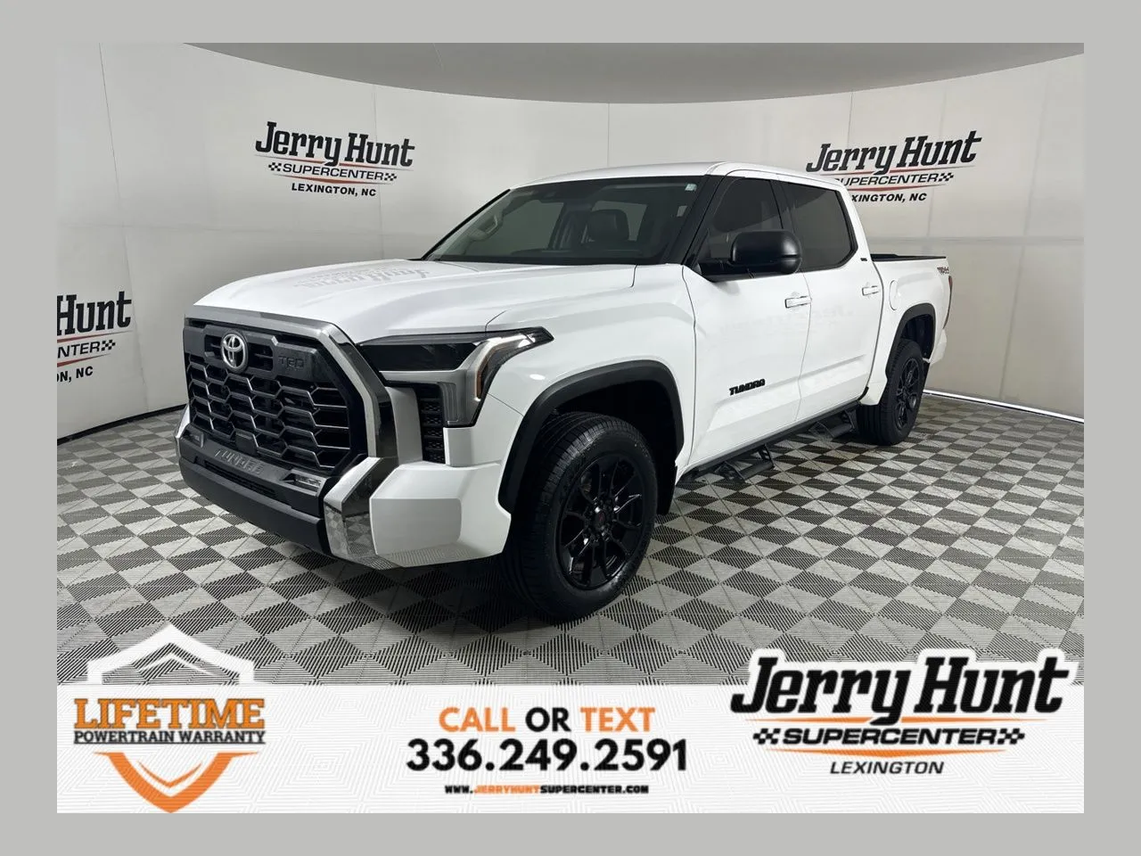 White 2023 Toyota Tundra SR5 for sale in Lexington, NC