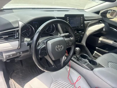 More photos of 2022 Toyota Camry SE at Jerry Hunt Supercenter - Lexington, NC