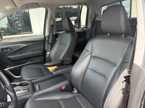 Photos of 2023 Honda Ridgeline RTL-E for sale in Lexington, NC at Jerry Hunt Supercenter - Lexington