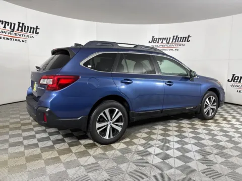 More photos of 2019 Subaru Outback 2.5i at Jerry Hunt Supercenter - Lexington, NC