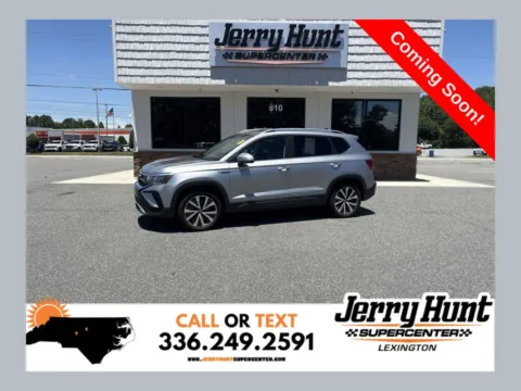 Silver 2022 Volkswagen Taos 1.5T SE for sale in Lexington, NC