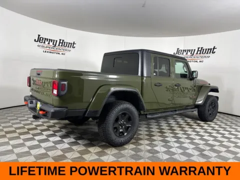 More photos of 2022 Jeep Gladiator Mojave at Jerry Hunt Supercenter - Lexington, NC