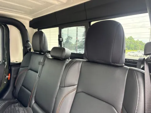 More photos of 2022 Jeep Gladiator Mojave at Jerry Hunt Supercenter - Lexington, NC