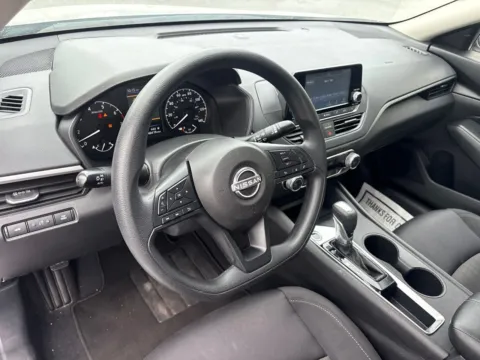 More photos of 2024 Nissan Altima 2.5 S at Jerry Hunt Supercenter - Lexington, NC