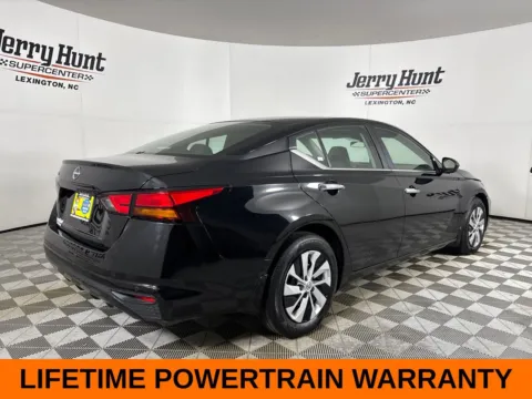 More photos of 2024 Nissan Altima 2.5 S at Jerry Hunt Supercenter - Lexington, NC