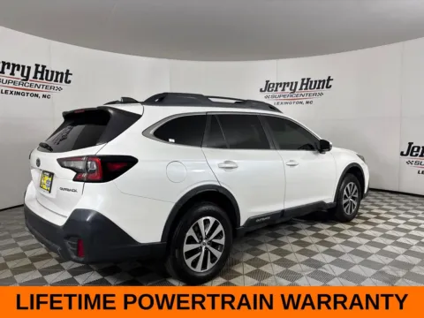 More photos of 2022 Subaru Outback Premium at Jerry Hunt Supercenter - Lexington, NC