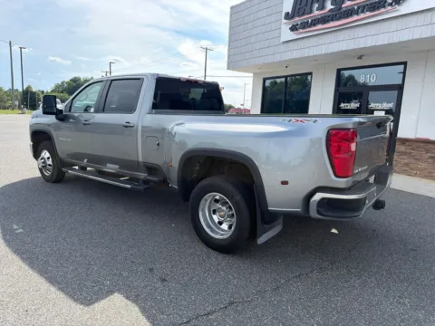 More photos of 2025 Chevrolet Silverado 3500HD LT at Jerry Hunt Supercenter - Lexington, NC