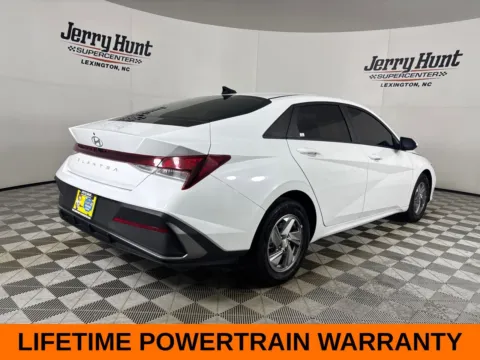 More photos of 2026 Hyundai Elantra SE at Jerry Hunt Supercenter - Lexington, NC
