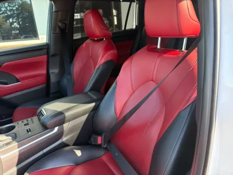 Another view of 2023 Toyota Highlander XSE for sale in Lexington, NC at Jerry Hunt Supercenter - Lexington