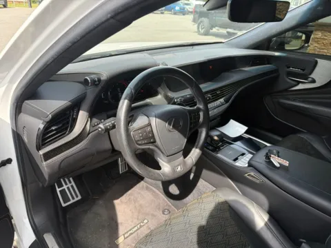 More photos of 2018 Lexus LS 500 F Sport at Jerry Hunt Supercenter - Lexington, NC
