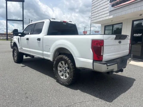 More photos of 2022 Ford F-250SD XLT at Jerry Hunt Supercenter - Lexington, NC