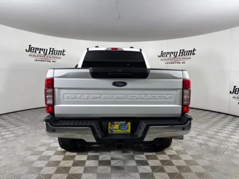 More photos of 2022 Ford F-250SD XLT at Jerry Hunt Supercenter - Lexington, NC
