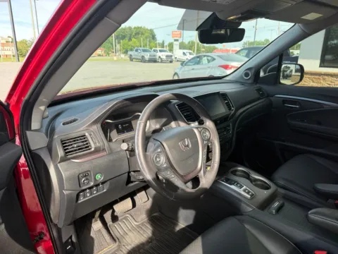 More photos of 2023 Honda Ridgeline RTL-E at Jerry Hunt Supercenter - Lexington, NC