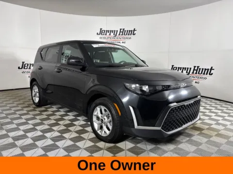 More photos of 2024 Kia Soul LX at Jerry Hunt Supercenter - Lexington, NC