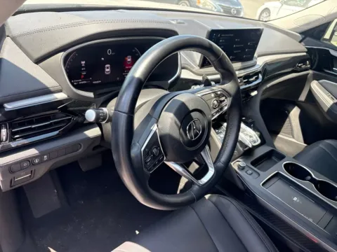 More photos of 2025 Acura MDX at Jerry Hunt Supercenter - Lexington, NC