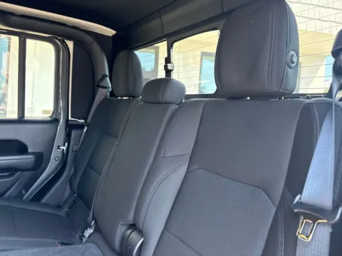 More photos of 2022 Jeep Gladiator Sport at Jerry Hunt Supercenter - Lexington, NC