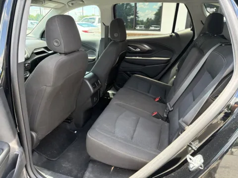 More photos of 2022 GMC Terrain SLE at Jerry Hunt Supercenter - Lexington, NC