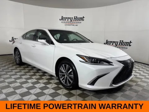 More photos of 2020 Lexus ES 350 at Jerry Hunt Supercenter - Lexington, NC