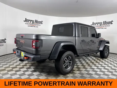 More photos of 2024 Jeep Gladiator Mojave at Jerry Hunt Supercenter - Lexington, NC