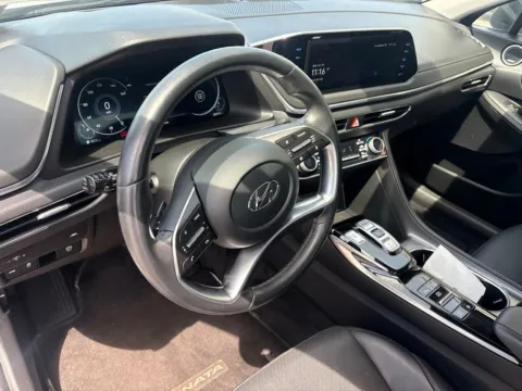 More photos of 2023 Hyundai Sonata Limited at Jerry Hunt Supercenter - Lexington, NC