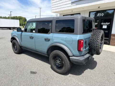 More photos of 2022 Ford Bronco Black Diamond at Jerry Hunt Supercenter - Lexington, NC