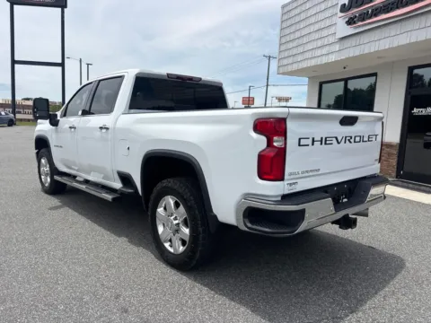 More photos of 2020 Chevrolet Silverado 2500HD LTZ at Jerry Hunt Supercenter - Lexington, NC