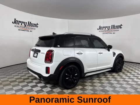 More photos of 2024 MINI Cooper S Countryman Signature at Jerry Hunt Supercenter - Lexington, NC