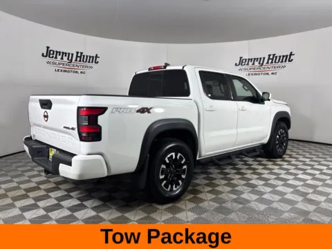 More photos of 2022 Nissan Frontier PRO-4X at Jerry Hunt Supercenter - Lexington, NC