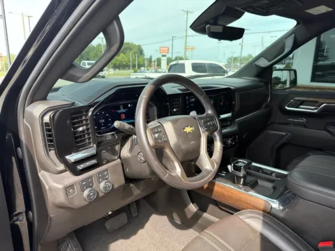 Another view of 2023 Chevrolet Silverado 1500 High Country for sale in Lexington, NC at Jerry Hunt Supercenter - Lexington
