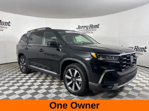 More photos of 2025 Honda Pilot Touring at Jerry Hunt Supercenter - Lexington, NC