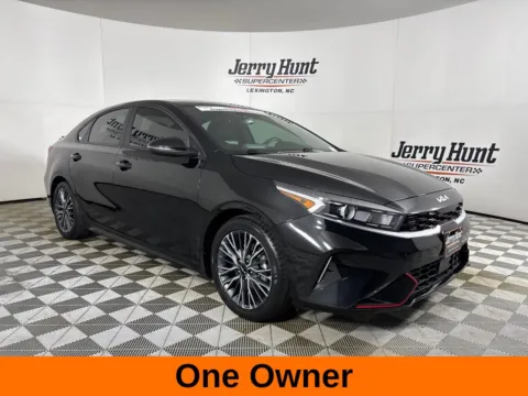 More photos of 2023 Kia Forte GT-Line at Jerry Hunt Supercenter - Lexington, NC