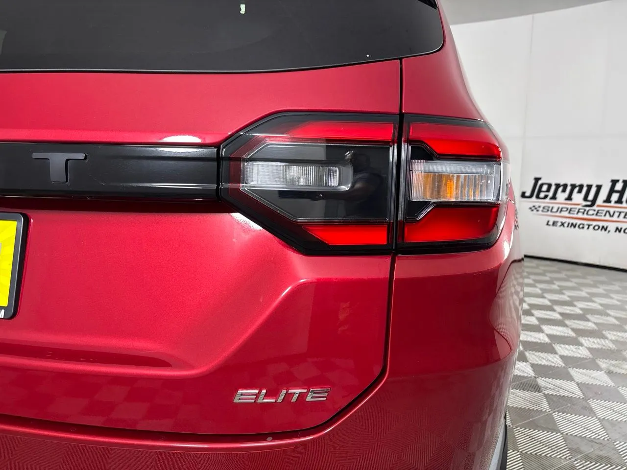 2025 Honda Pilot Elite - Photo 38