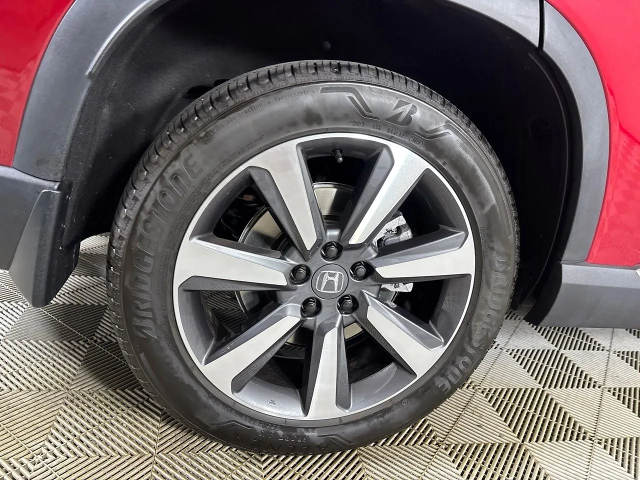 2025 Honda Pilot Elite - Photo 36