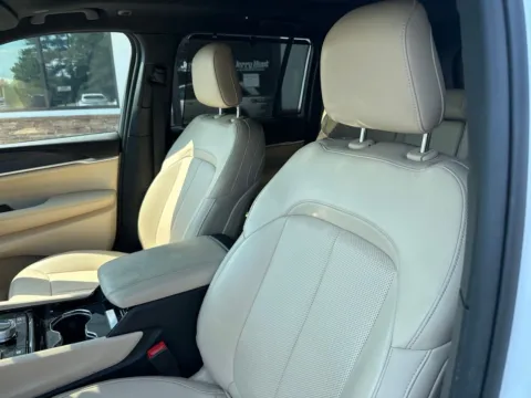 Photos of 2023 Jeep Grand Cherokee 4xe for sale in Lexington, NC at Jerry Hunt Supercenter - Lexington