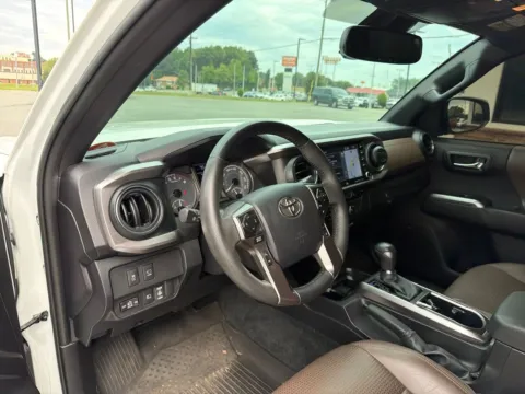 More photos of 2023 Toyota Tacoma Limited at Jerry Hunt Supercenter - Lexington, NC