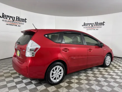 More photos of 2013 Toyota Prius v Two at Jerry Hunt Supercenter - Lexington, NC