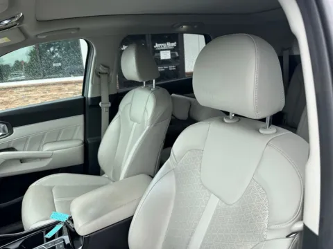 Another view of 2023 Kia Sorento SX for sale in Lexington, NC at Jerry Hunt Supercenter - Lexington