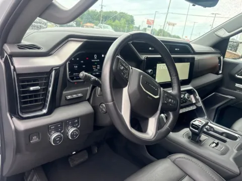 More photos of 2023 GMC Sierra 1500 Denali at Jerry Hunt Supercenter - Lexington, NC