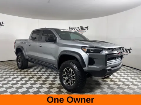 More photos of 2024 Chevrolet Colorado ZR2 at Jerry Hunt Supercenter - Lexington, NC