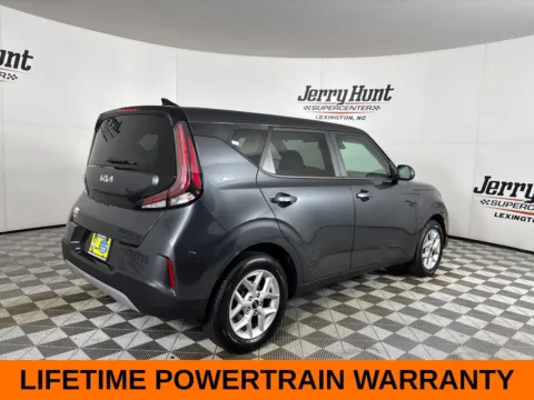 More photos of 2024 Kia Soul LX at Jerry Hunt Supercenter - Lexington, NC