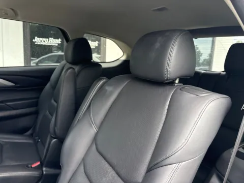 More photos of 2023 Mazda CX-9 Touring at Jerry Hunt Supercenter - Lexington, NC
