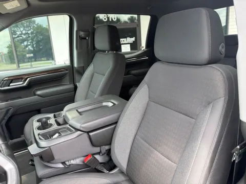 Another view of 2024 GMC Sierra 1500 Elevation for sale in Lexington, NC at Jerry Hunt Supercenter - Lexington
