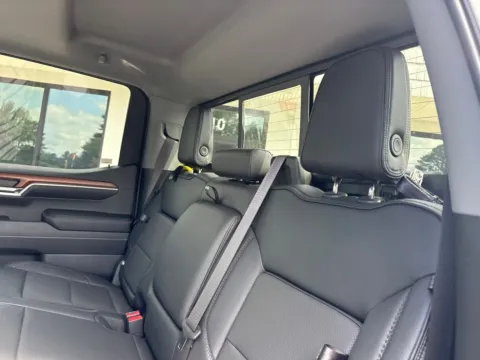 More photos of 2023 GMC Sierra 1500 Denali at Jerry Hunt Supercenter - Lexington, NC