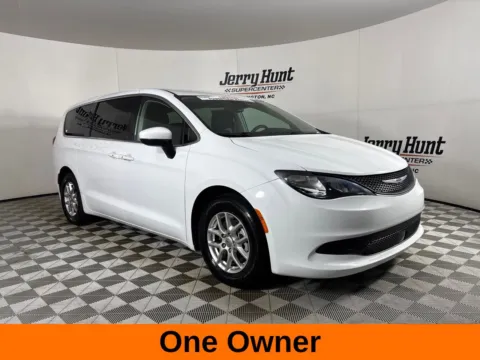 More photos of 2023 Chrysler Voyager LX at Jerry Hunt Supercenter - Lexington, NC