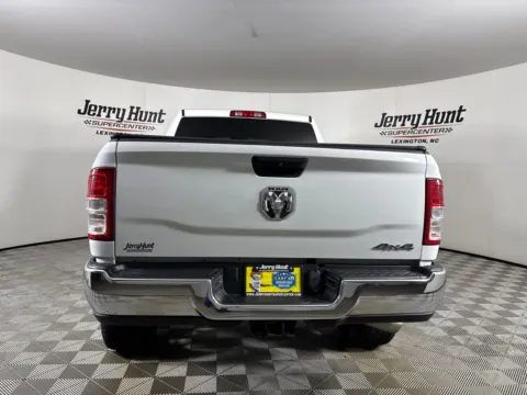 More photos of 2022 Ram 2500 Tradesman at Jerry Hunt Supercenter - Lexington, NC