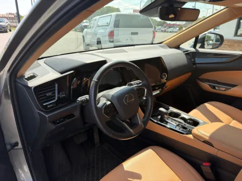 More photos of 2025 Lexus NX 350 Premium at Jerry Hunt Supercenter - Lexington, NC