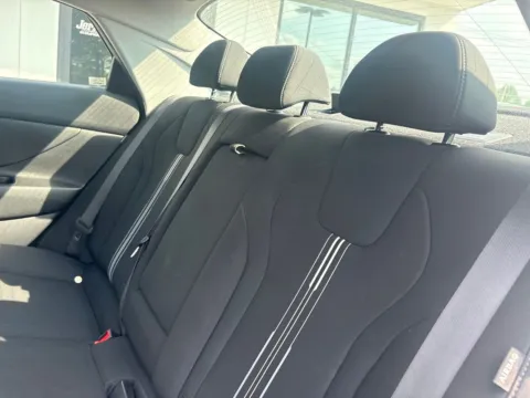 More photos of 2025 Hyundai Elantra SEL Convenience at Jerry Hunt Supercenter - Lexington, NC
