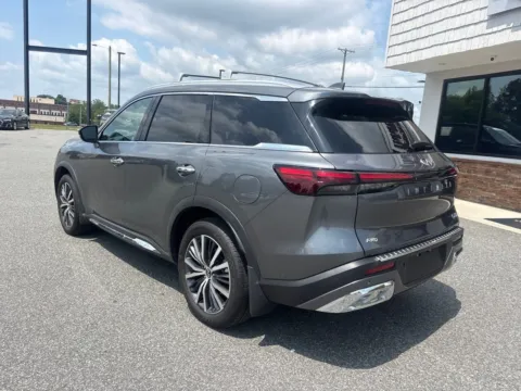 More photos of 2022 INFINITI QX60 Sensory at Jerry Hunt Supercenter - Lexington, NC