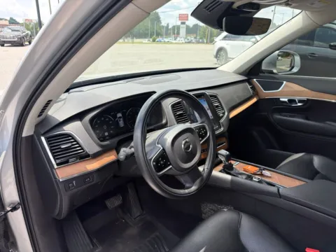 Another view of 2022 Volvo XC90 T6 Momentum for sale in Lexington, NC at Jerry Hunt Supercenter - Lexington