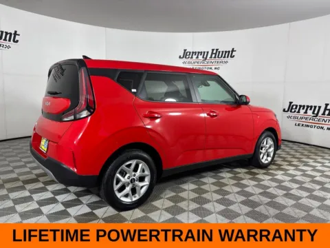 More photos of 2024 Kia Soul LX at Jerry Hunt Supercenter - Lexington, NC